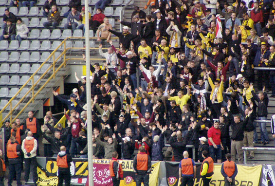 Borussia Dortmund II vs Dynamo Dresden (2-3) (1)