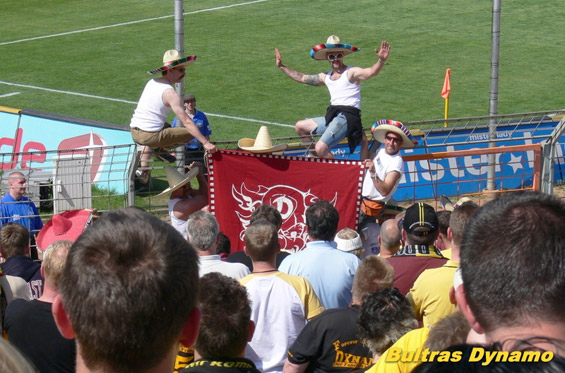 Dynamo Dresden vs Kickers Emden (3-0) (3)