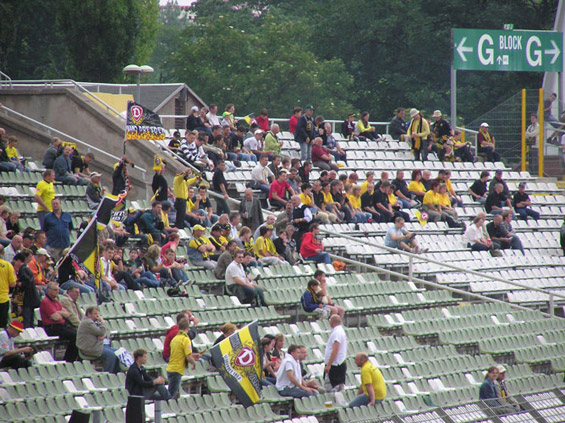 Dynamo Dresden vs Hamburger SV II (2-4) (1)