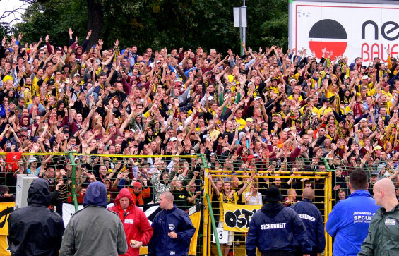 FC Rot-Weiß Erfurt vs Dynamo Dresden (0-2) (5)