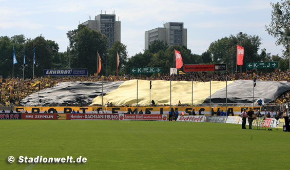 Dynamo Dresden vs 1. FC Magdeburg (2-1) (3)