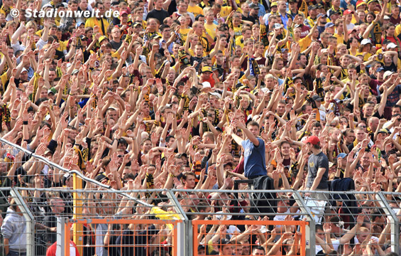 Dynamo Dresden vs 1. FC Magdeburg (2-1) (4)