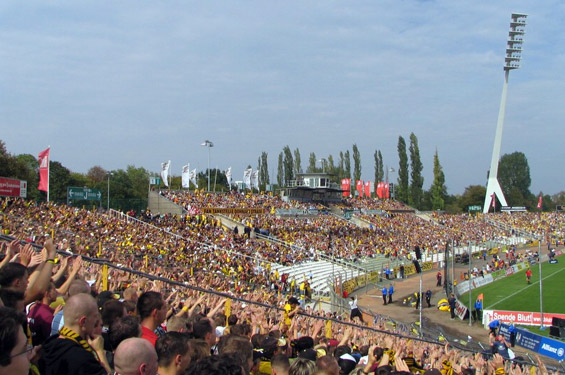 Dynamo Dresden vs 1. FC Magdeburg (2-1) (5)