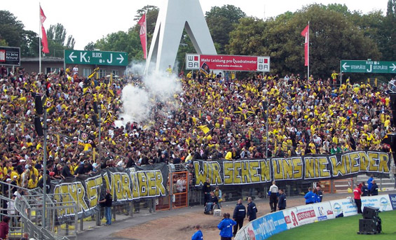 Dynamo Dresden vs 1. FC Magdeburg (2-1) (10)