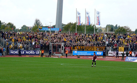 Eintracht Braunschweig vs Dynamo Dresden (3-2) (11)