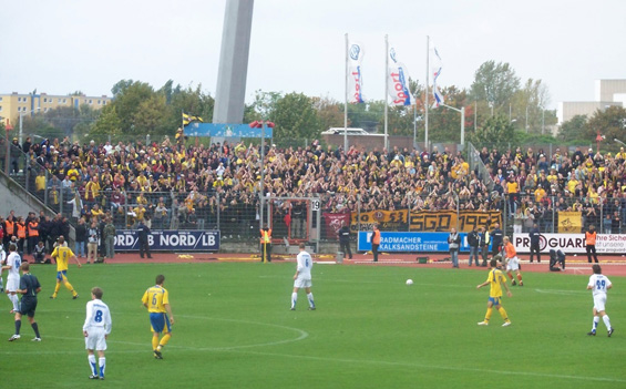 Eintracht Braunschweig vs Dynamo Dresden (3-2) (16)