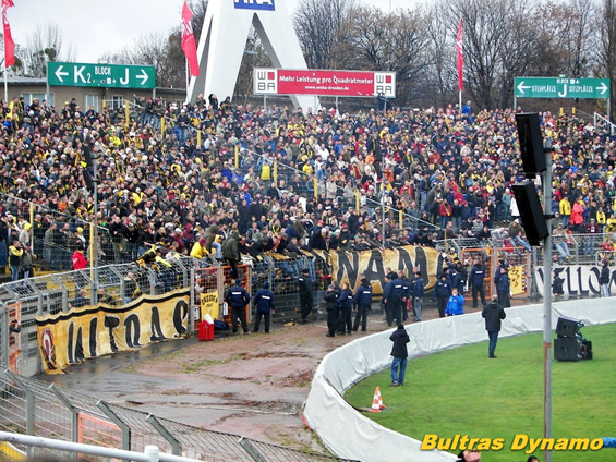 Dynamo Dresden vs Wuppertaler SV Borussia (3-0) (6)