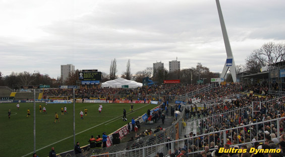 Dynamo Dresden vs Hamburger SV II (4-1) (3)