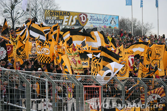 Dynamo Dresden vs Rot-Weiß Oberhausen (0-2) (3)