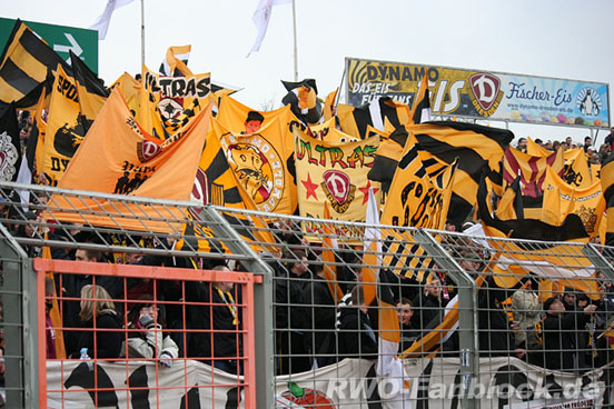 Dynamo Dresden vs Rot-Weiß Oberhausen (0-2) (4)