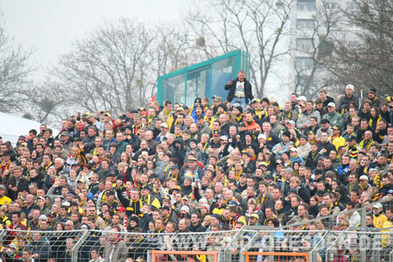 Dynamo Dresden vs Rot-Weiß Oberhausen (0-2) (8)