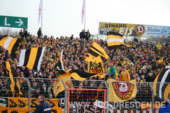 Dynamo Dresden vs Rot-Weiß Oberhausen (0-2) (11)