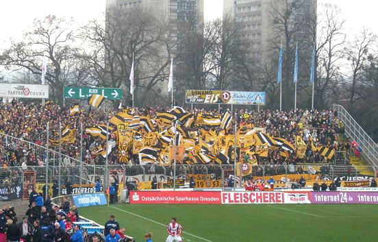 Dynamo Dresden vs Rot-Weiß Oberhausen (0-2) (15)