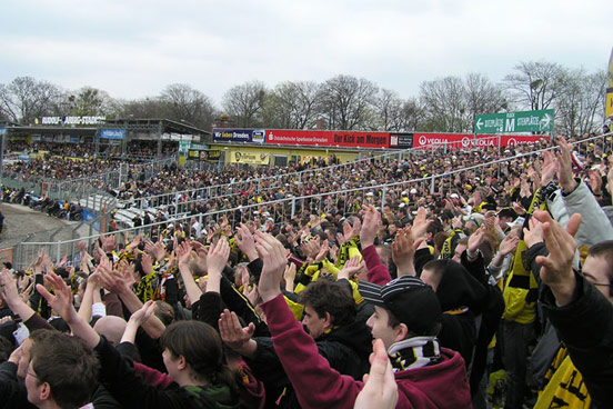 Dynamo Dresden vs Kickers Emden (2-1) (3)