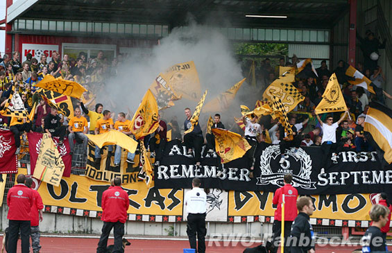 Rot-Weiß Oberhausen vs Dynamo Dresden (0-1) (10)
