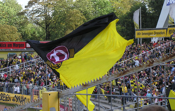 Dynamo Dresden vs Borussia Dortmund II (0-0) (2)