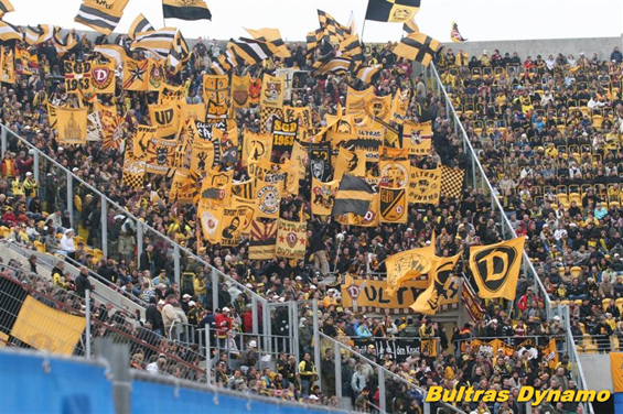 Dynamo Dresden vs SC Paderborn (0-3) (9)