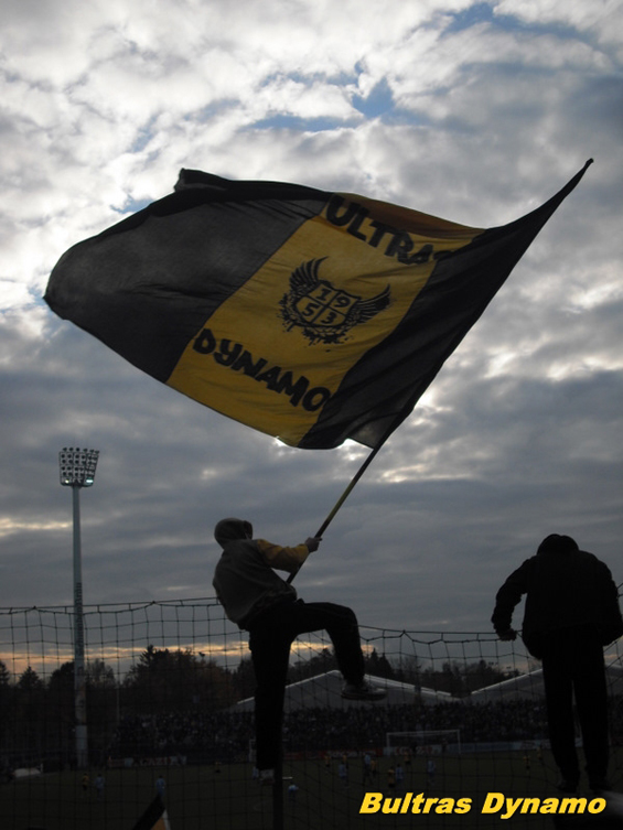 Stuttgarter Kickers vs Dynamo Dresden (2-1) (7)