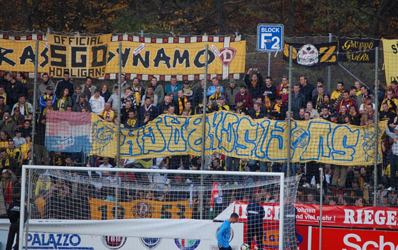 Stuttgarter Kickers vs Dynamo Dresden (2-1) (13)