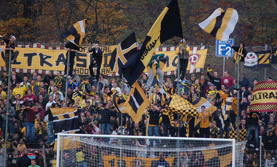 Stuttgarter Kickers vs Dynamo Dresden (2-1) (16)