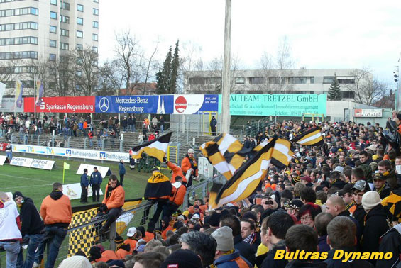 SSV Jahn Regensburg vs Dynamo Dresden (1-0) (3)