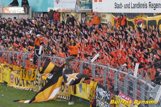 SSV Jahn Regensburg vs Dynamo Dresden (1-0) (16)