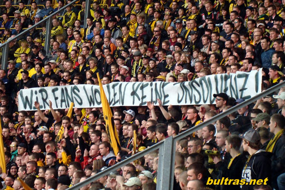 Dynamo Dresden vs Wuppertaler SV Borussia (1-1) (6)