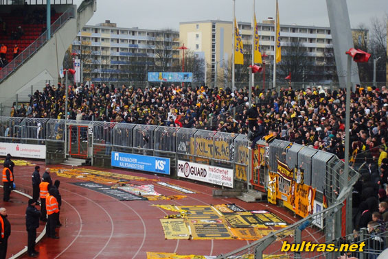Eintracht Braunschweig vs Dynamo Dresden (0-1) (8)