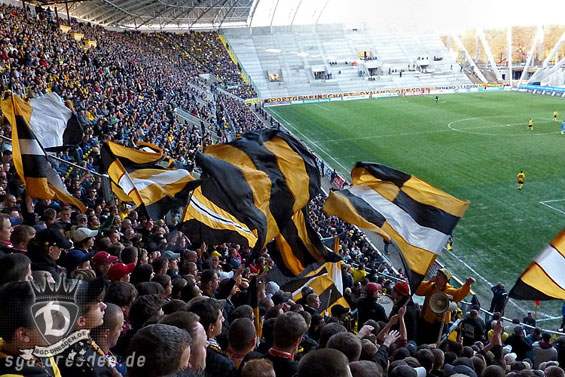 Dynamo Dresden vs FC Carl Zeiss Jena (2-0) (20)
