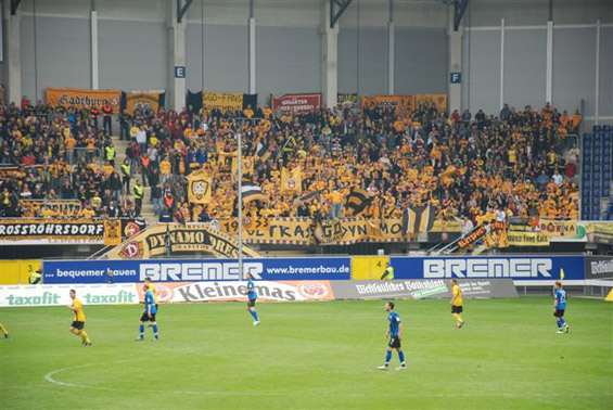 SC Paderborn vs Dynamo Dresden (1-2) (11)