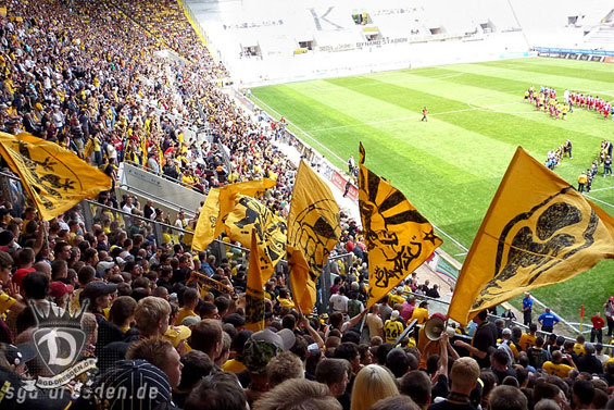 Dynamo Dresden vs SpVgg Unterhaching (1-0) (12)