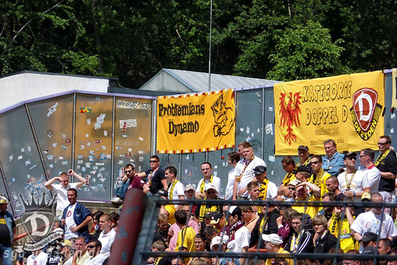 FC Erzgebirge Aue vs Dynamo Dresden (1-1) (1)