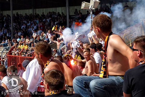 FC Erzgebirge Aue vs Dynamo Dresden (1-1) (10)
