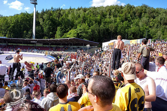 FC Erzgebirge Aue vs Dynamo Dresden (1-1) (12)