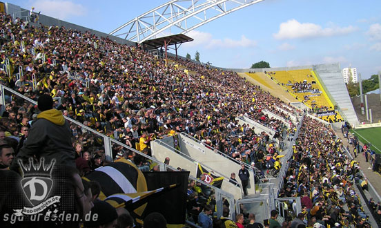 Dynamo Dresden vs Wacker Burghausen (3-1) (6)