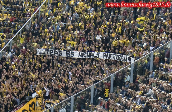 Dynamo Dresden vs Eintracht Braunschweig (1-1) (10)
