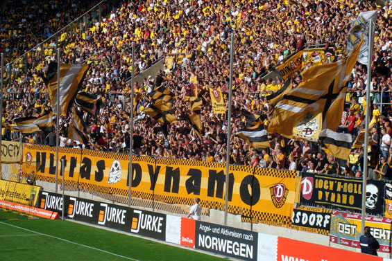 Dynamo Dresden vs Eintracht Braunschweig (1-1) (12)