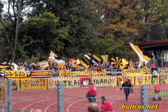 Werder Bremen II vs Dynamo Dresden (2-0) (1)