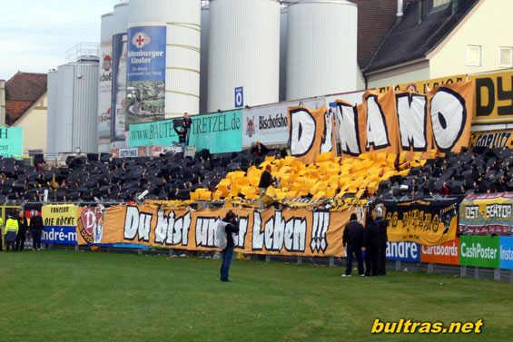 SSV Jahn Regensburg vs Dynamo Dresden (2-0) (2)