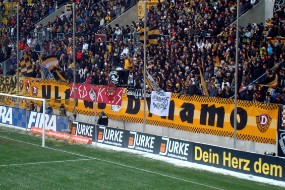 Dynamo Dresden vs SV Wehen Wiesbaden (3-1) (3)
