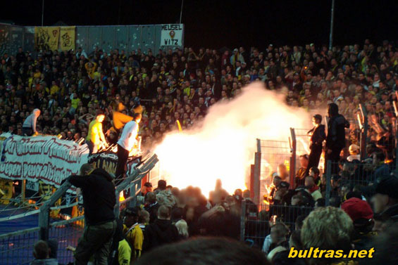 FC Erzgebirge Aue vs Dynamo Dresden (2-0) (22)