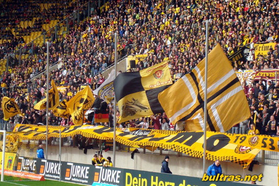 Dynamo Dresden vs Wacker Burghausen (1-0) (3)
