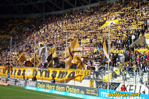 Dynamo Dresden vs Wacker Burghausen (1-0) (4)