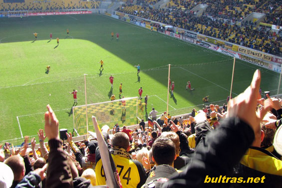 Dynamo Dresden vs Wacker Burghausen (1-0) (10)
