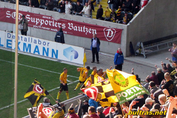 Dynamo Dresden vs Wacker Burghausen (1-0) (12)