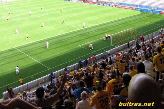 Dynamo Dresden vs SV Sandhausen (0-3) (17)