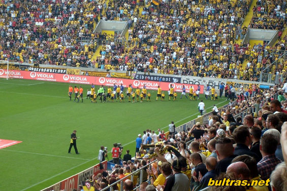 Dynamo Dresden vs FC Erzgebirge Aue (3-0) (5)