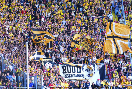 Dynamo Dresden vs Holstein Kiel (3-0) (1)