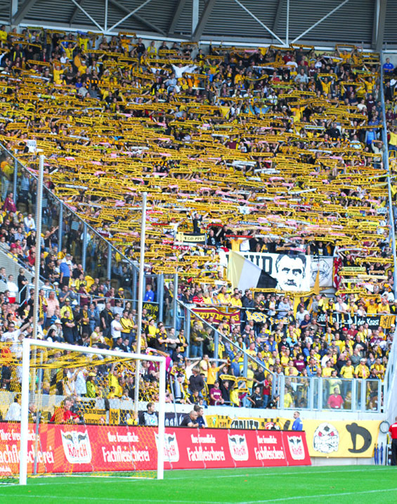 Dynamo Dresden vs Holstein Kiel (3-0) (3)