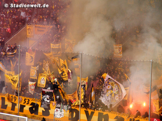 Dynamo Dresden vs Rapid Wien (2-4) (8)